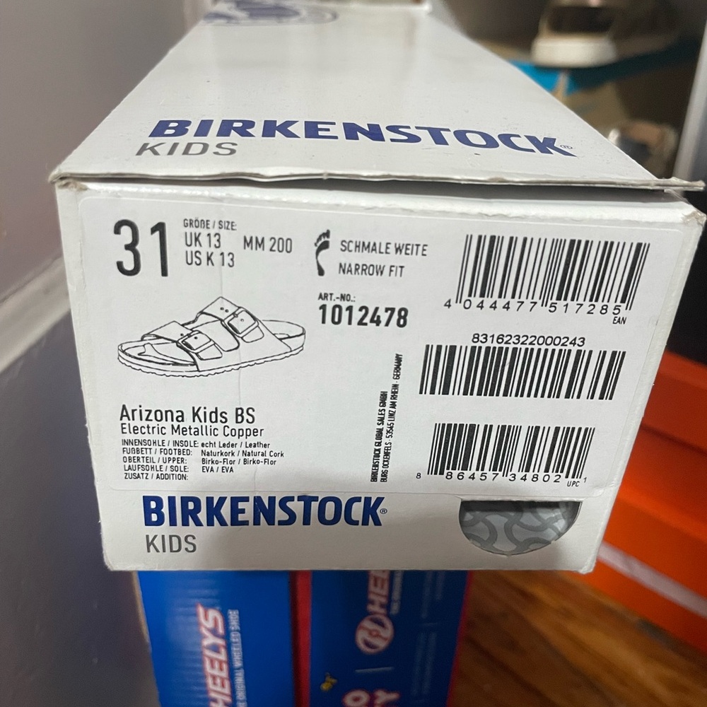Birkenstock Kids Arizona Sandals in Metallic Copper